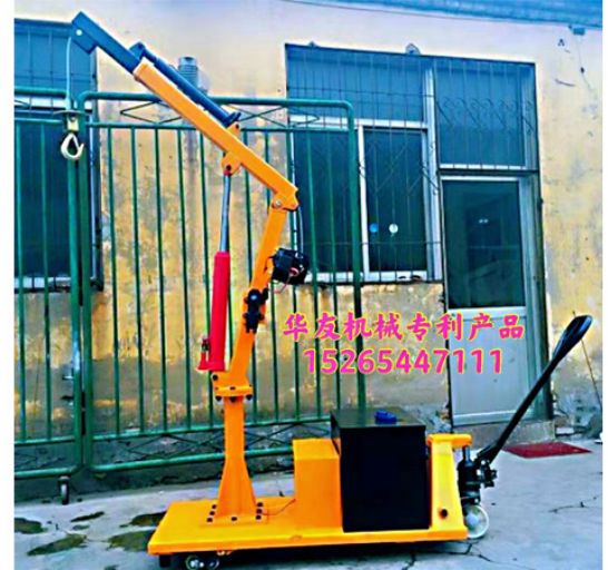 點(diǎn)擊查看詳細(xì)信息<br>標(biāo)題：裝車卸貨用小吊機(jī) 閱讀次數(shù)：2446