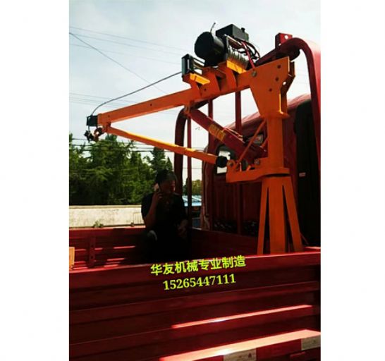 點(diǎn)擊查看詳細(xì)信息<br>標(biāo)題：車(chē)載小吊機(jī)  液壓小吊機(jī) 閱讀次數(shù)：1748